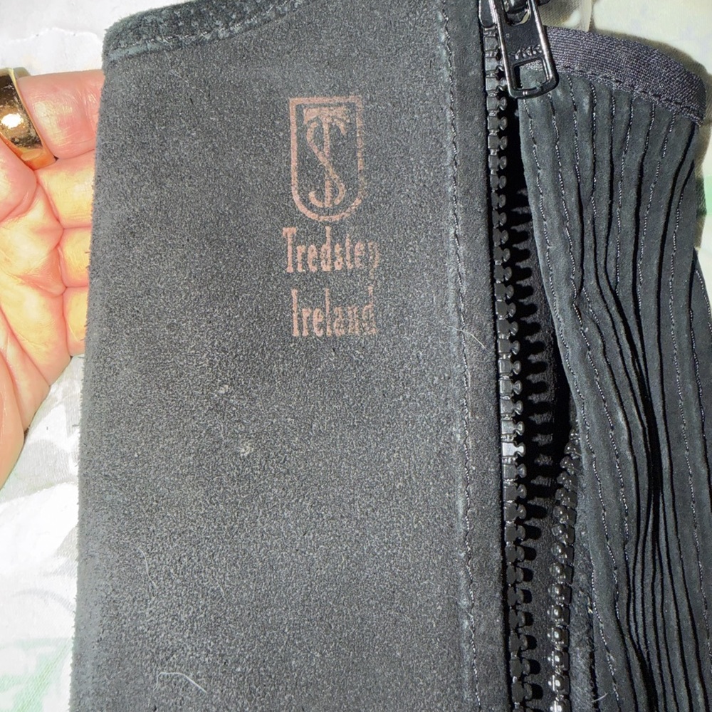 Black Suede Half Chaps - Unbranded - Picture 3 of 4
